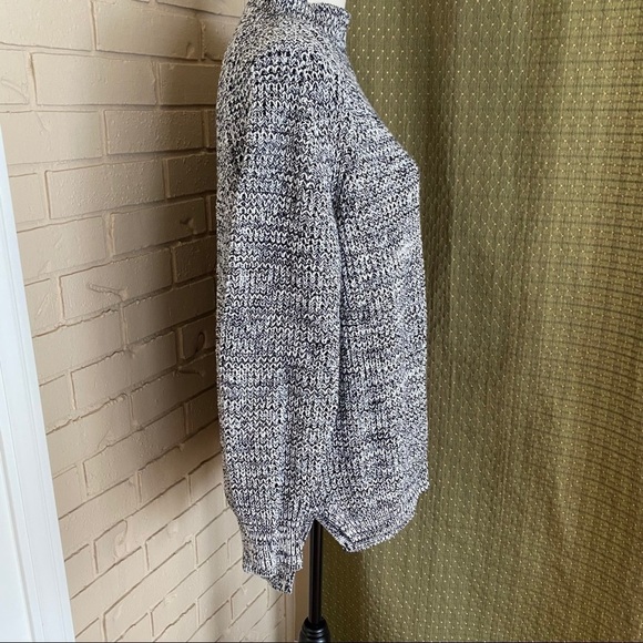 BDG UO Oversized Boxy Gray Slouchy Chunky Sweater - Picture 3 of 8